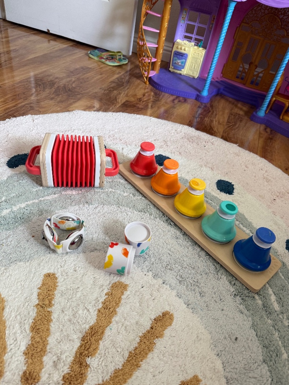 Lovevery the music set